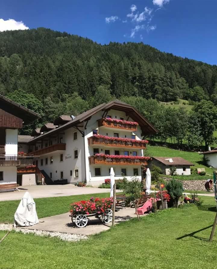 Hotel Pension Moarhof Vallarga Exterior photo